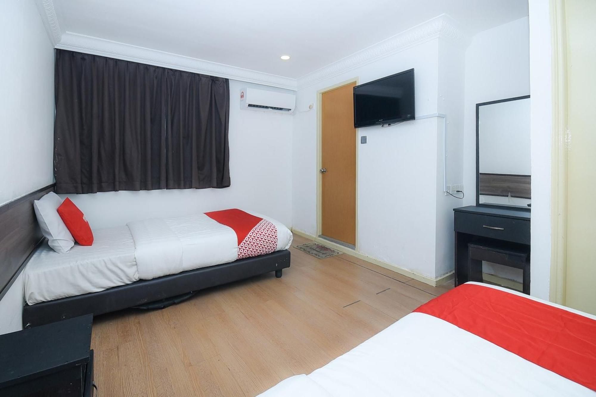 Oyo 90820 River Inn Miri Εξωτερικό φωτογραφία