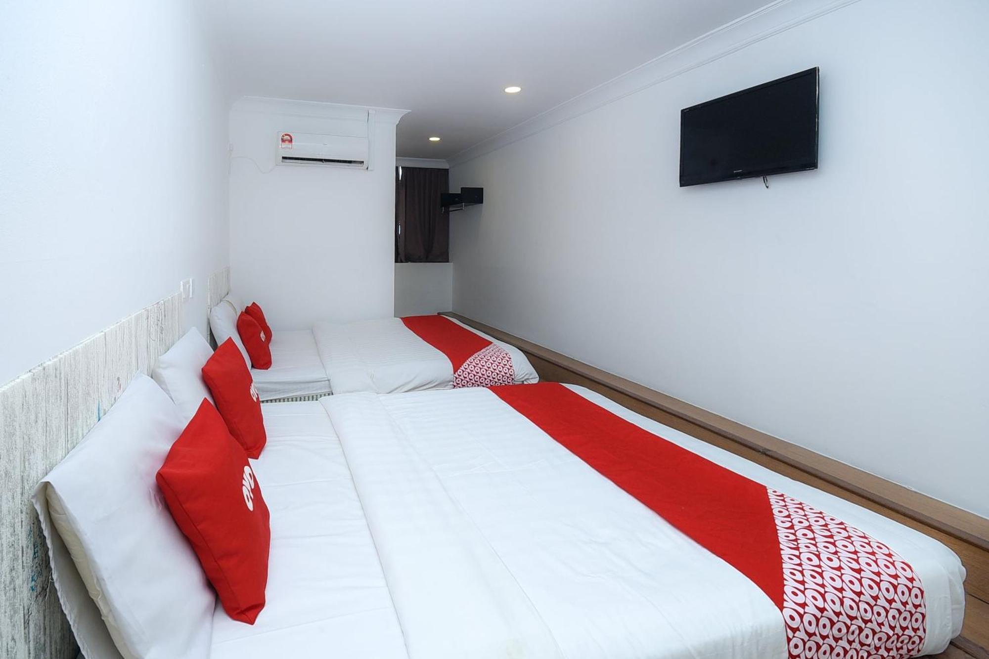 Oyo 90820 River Inn Miri Εξωτερικό φωτογραφία