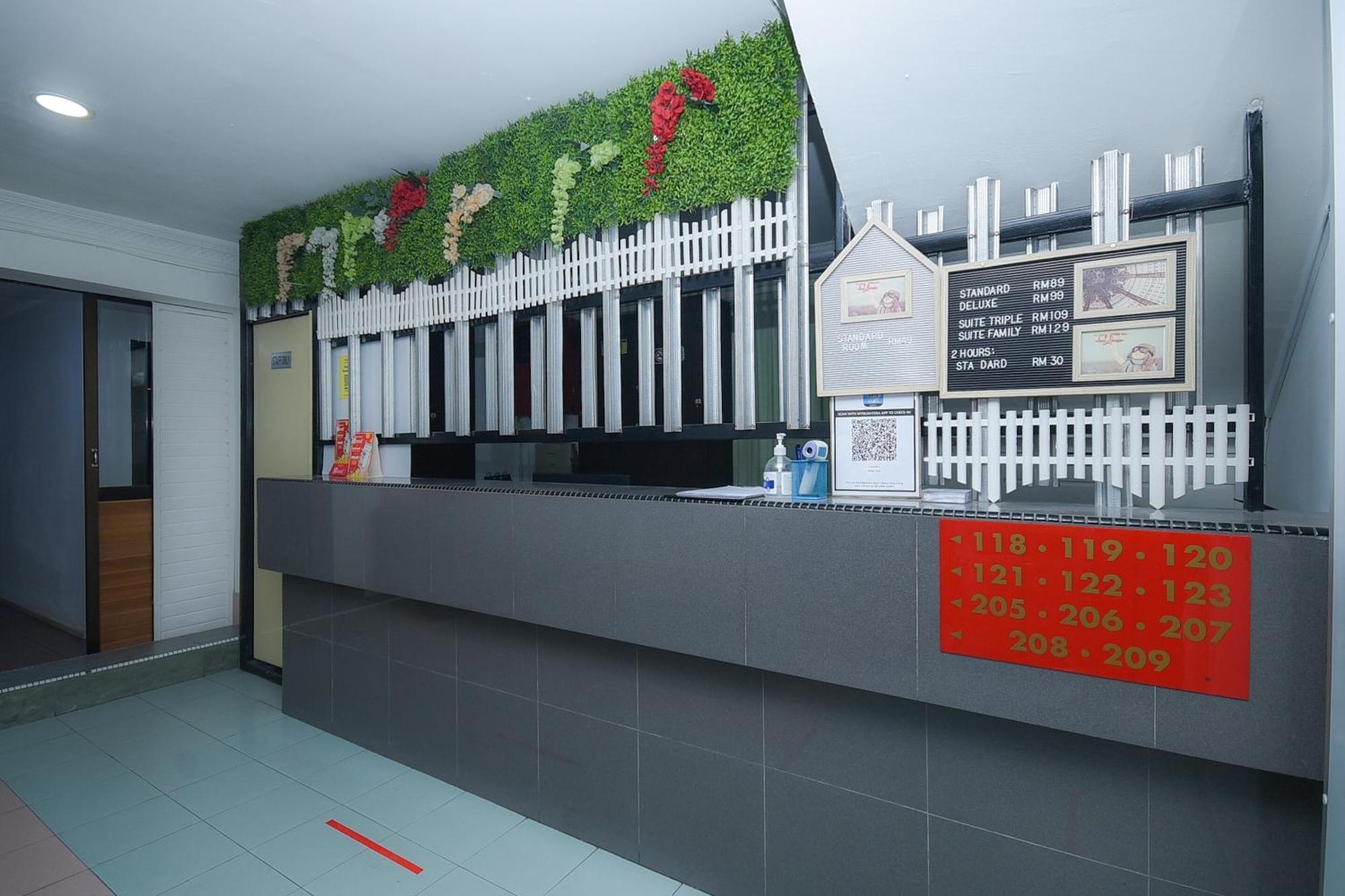Oyo 90820 River Inn Miri Εξωτερικό φωτογραφία